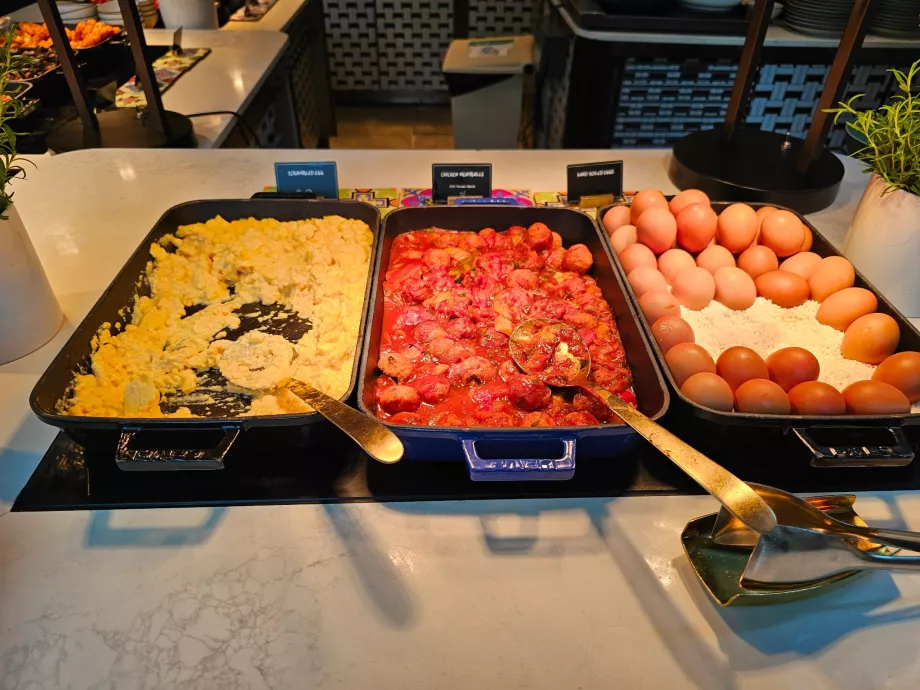 Pequeno-almoço no restaurante Rise