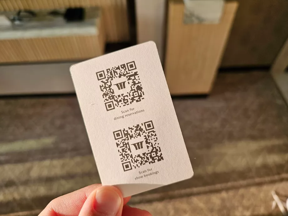 Códigos QR para reservas em restaurantes no centro comercial MBS ou no hotel
