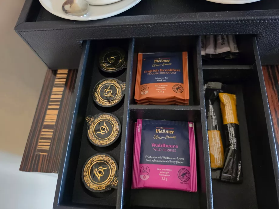Chás e café instantâneo