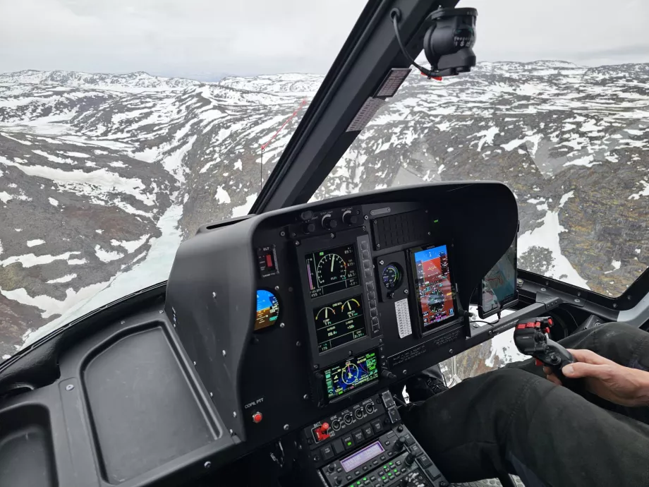 Passeio de helicóptero em Kangia