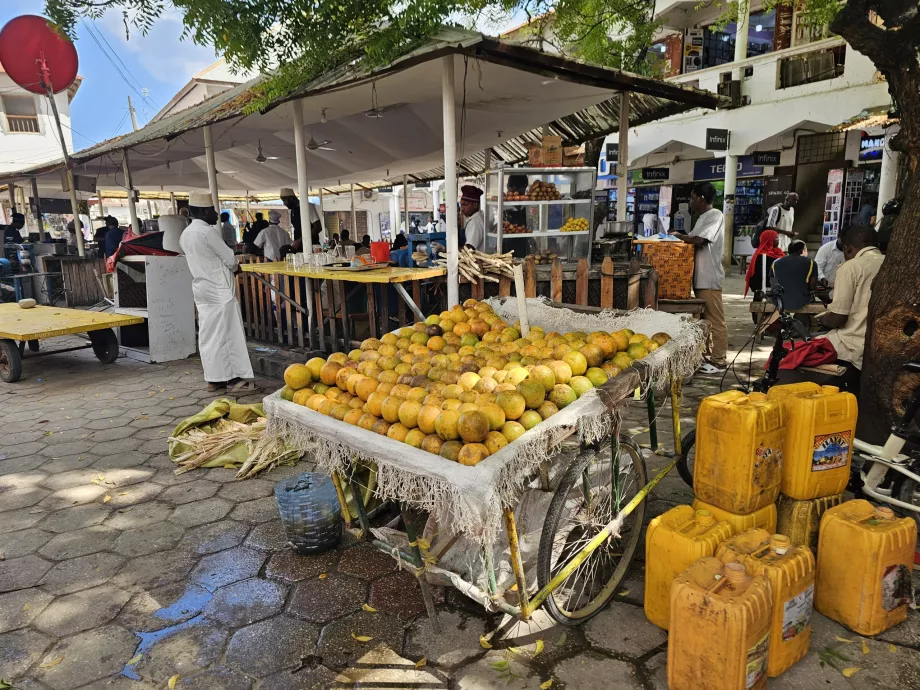Darajani Souk, comida de rua