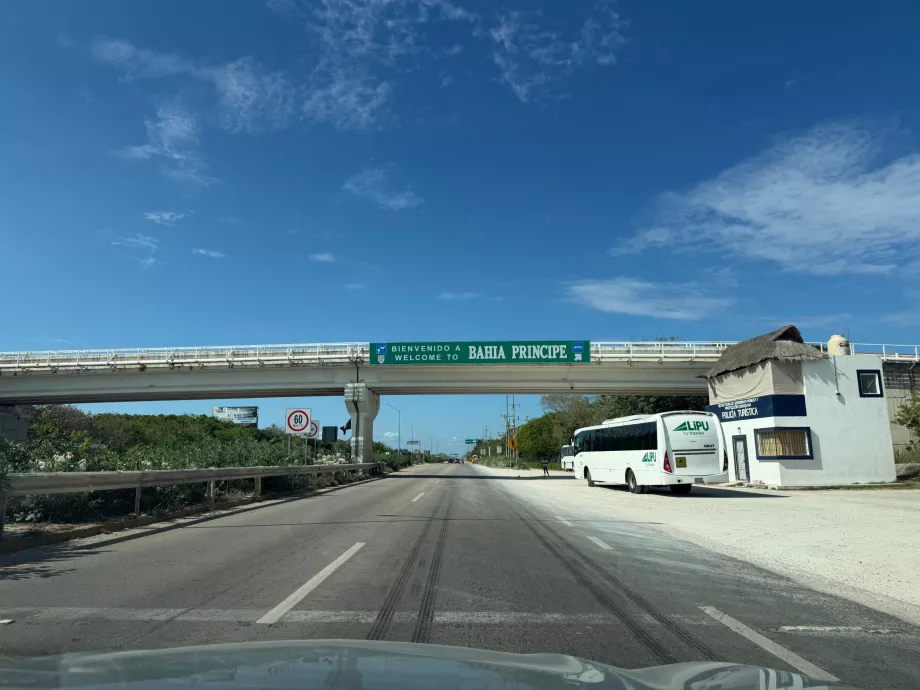 A autoestrada entre Cancún e Tulum