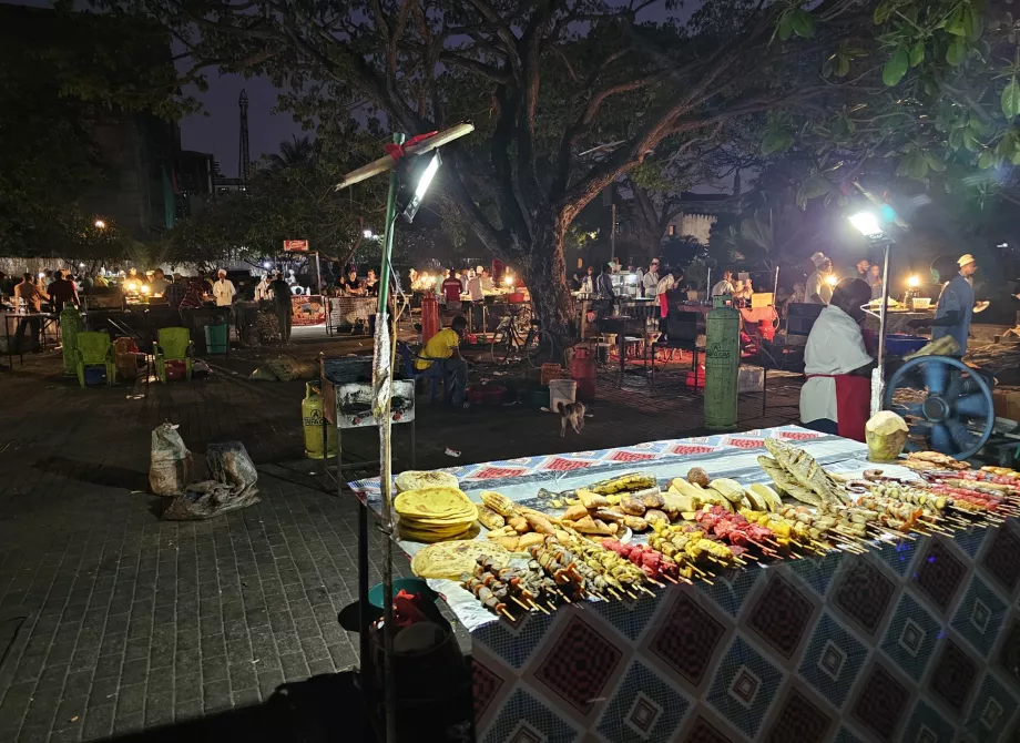 Mercado Noturno de Forodhani