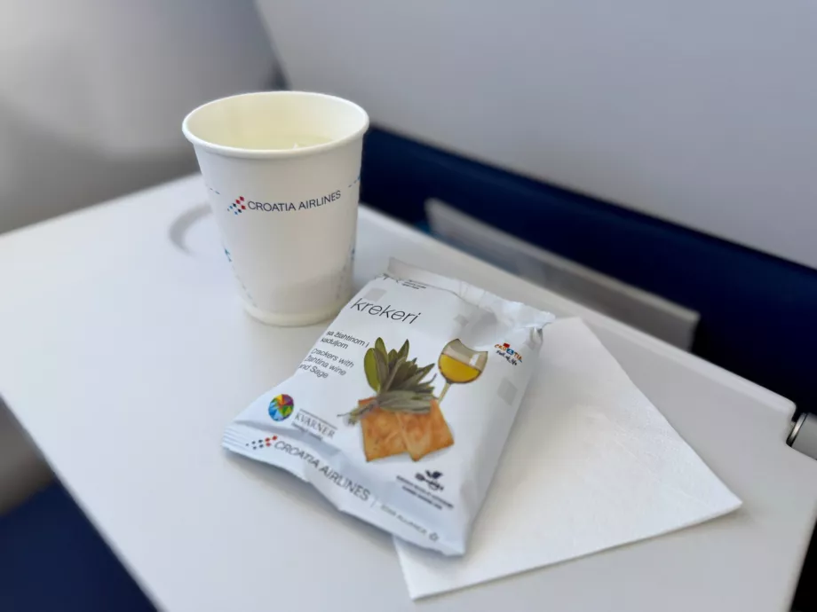Refrescos no voo PRG-ZAG da Croatia Airlines