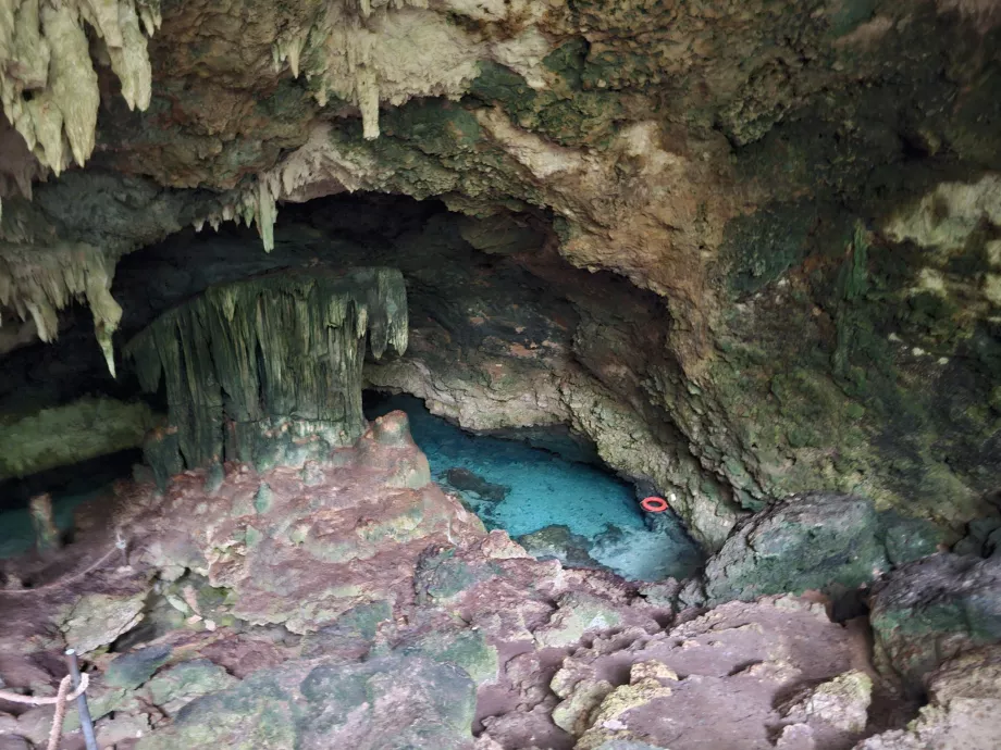 Gruta do Kuza