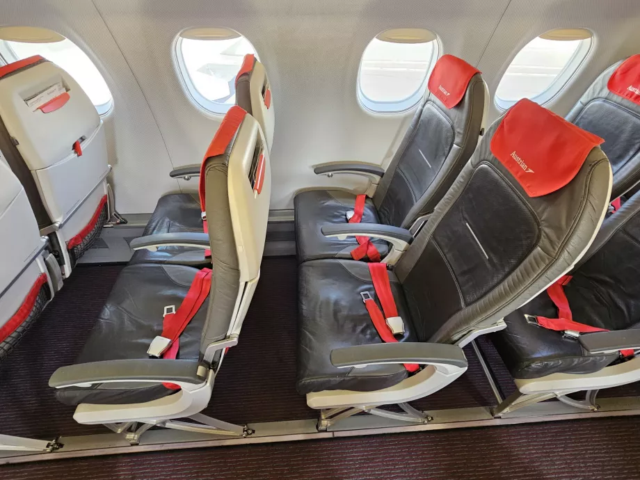 Assentos do Embraer E190