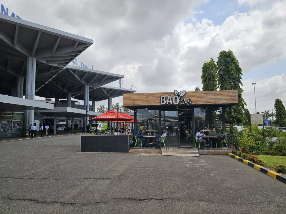 Café em frente ao Terminal 2