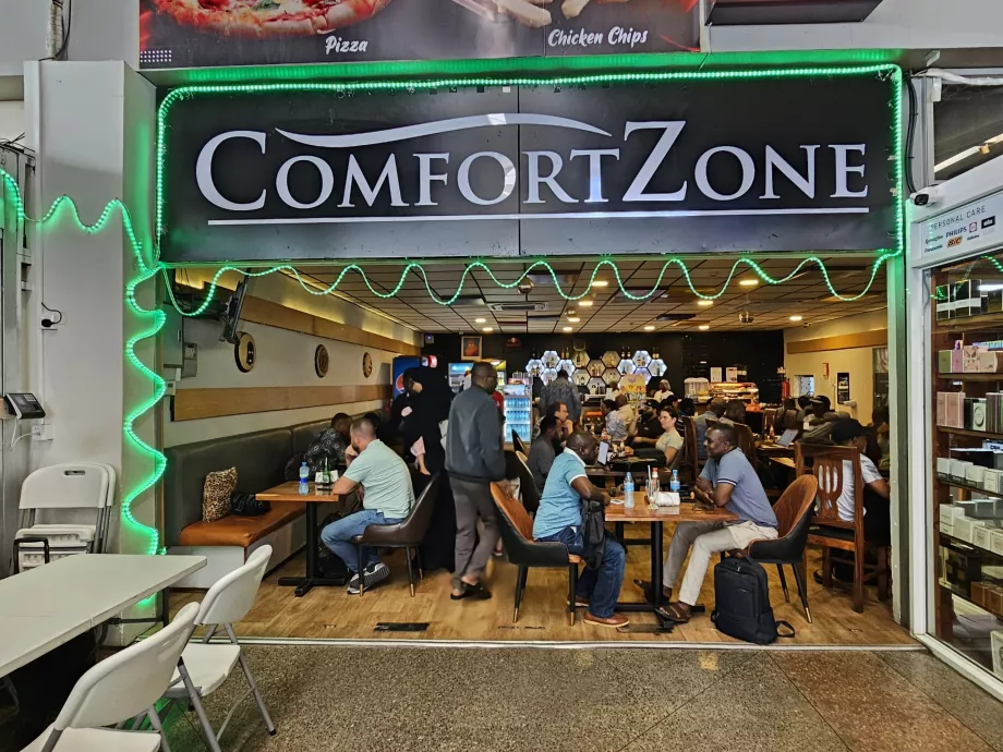 Restaurantes, Zona de trânsito, Terminal 2