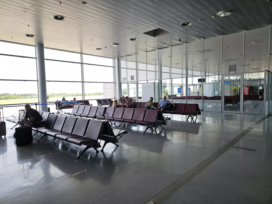 Espaço nas portas de embarque