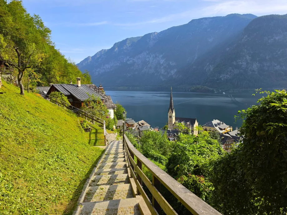 Vista de Hallstatt a partir do trilho de Salzberg