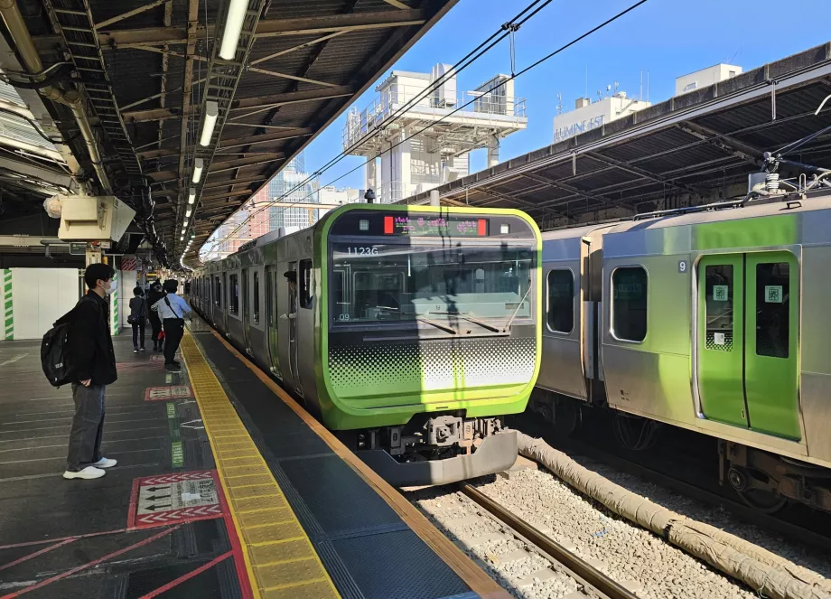 Comboio JR, linha Yamanote