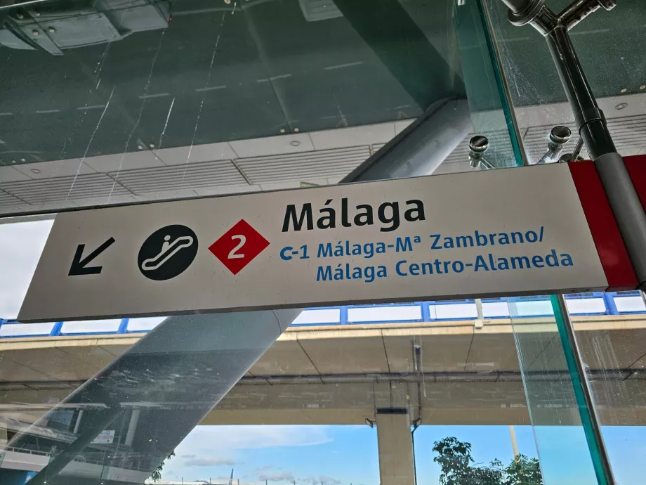 Plataforma 2, com destino ao centro da cidade de Málaga
