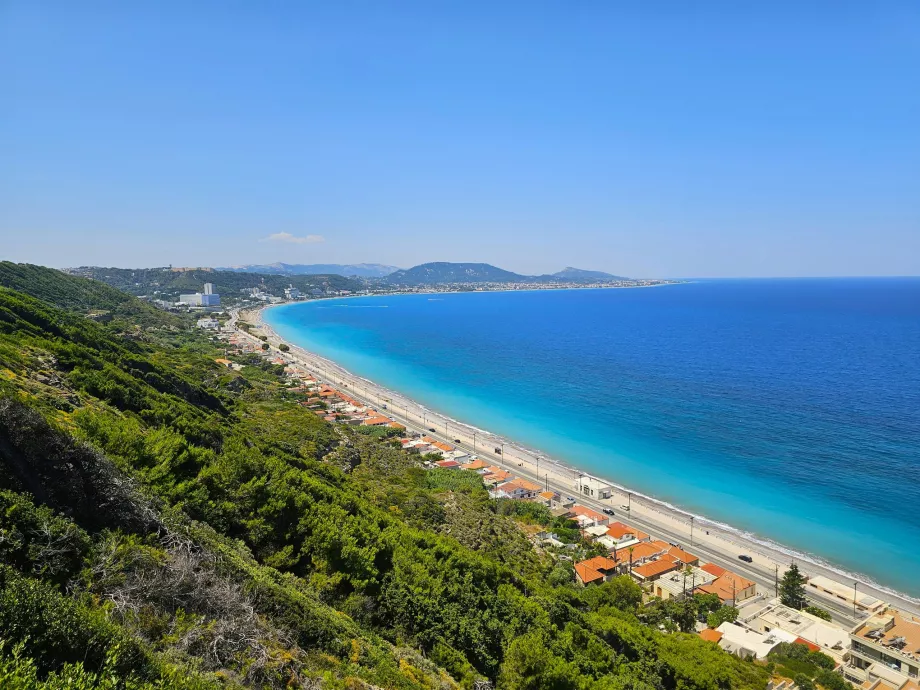Praias de Ixia e Kritinia