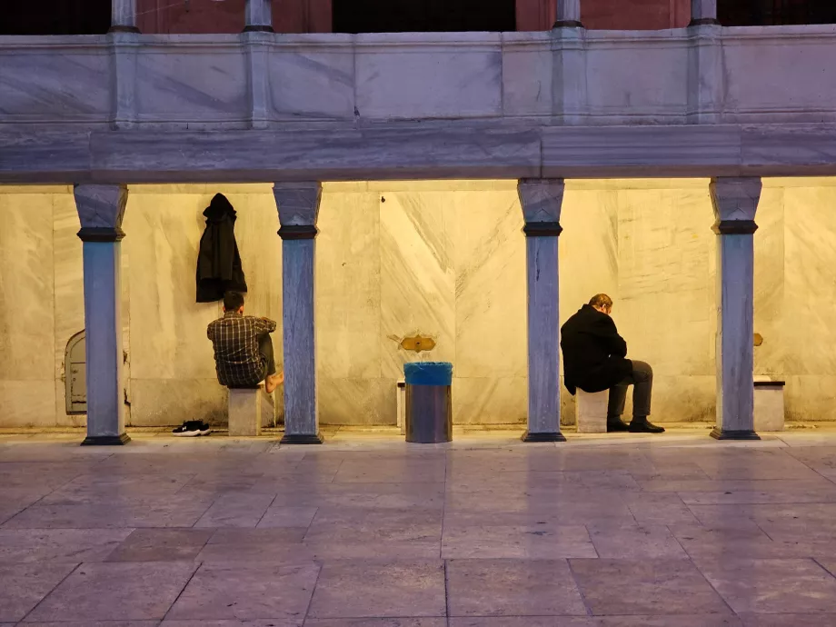 Mesquita Azul, casas de banho