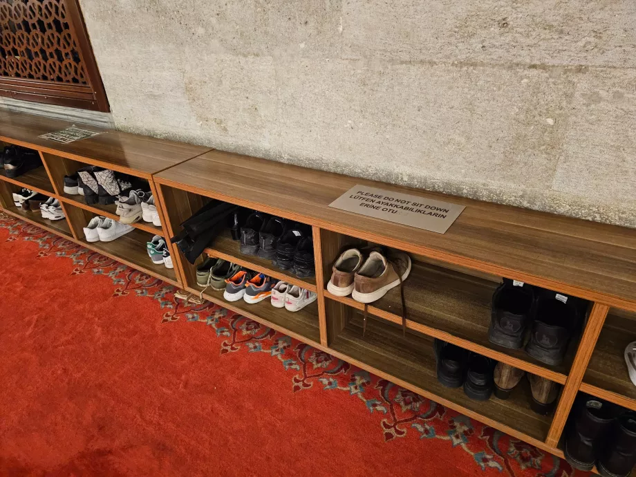 Mesquita de Suleiman, zona do calçado