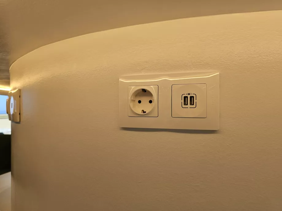Tomadas e USB