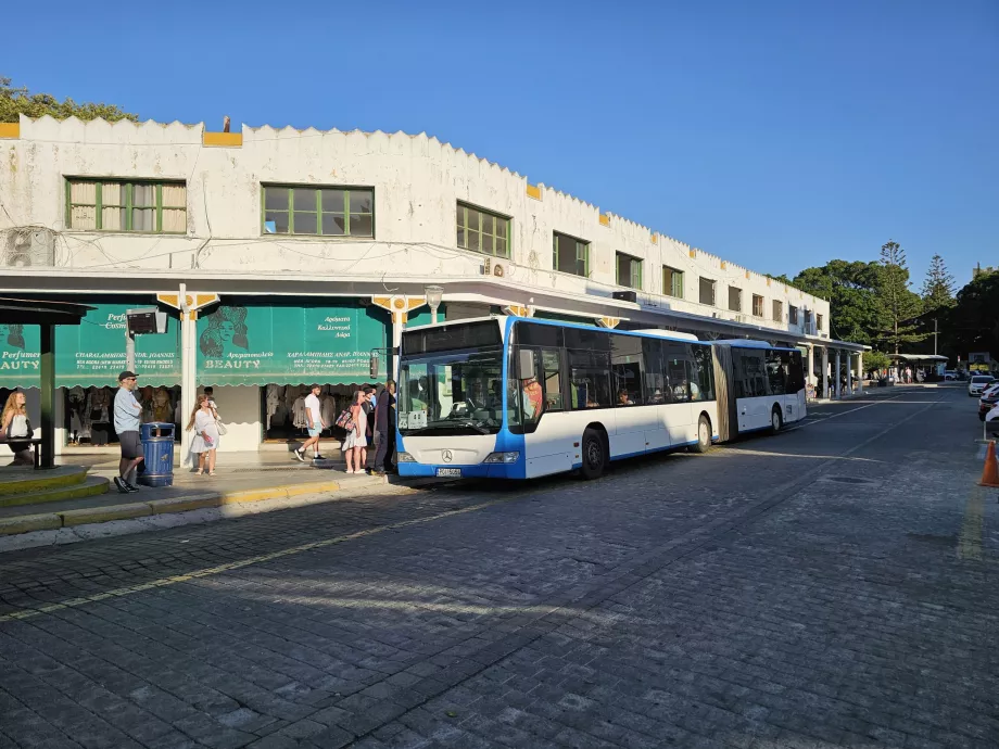 Estação de autocarros de Rodes