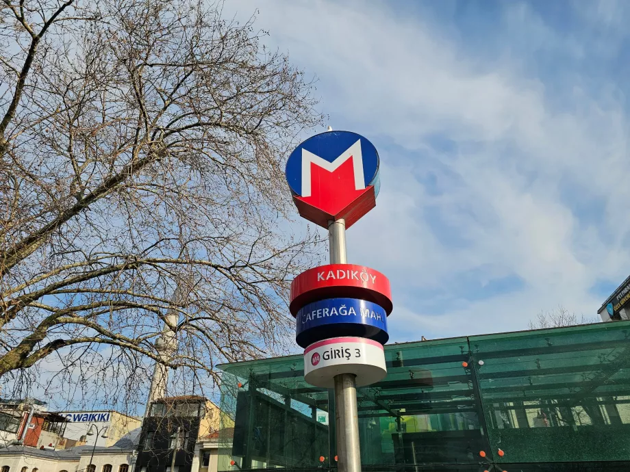 Designação da estação de metro