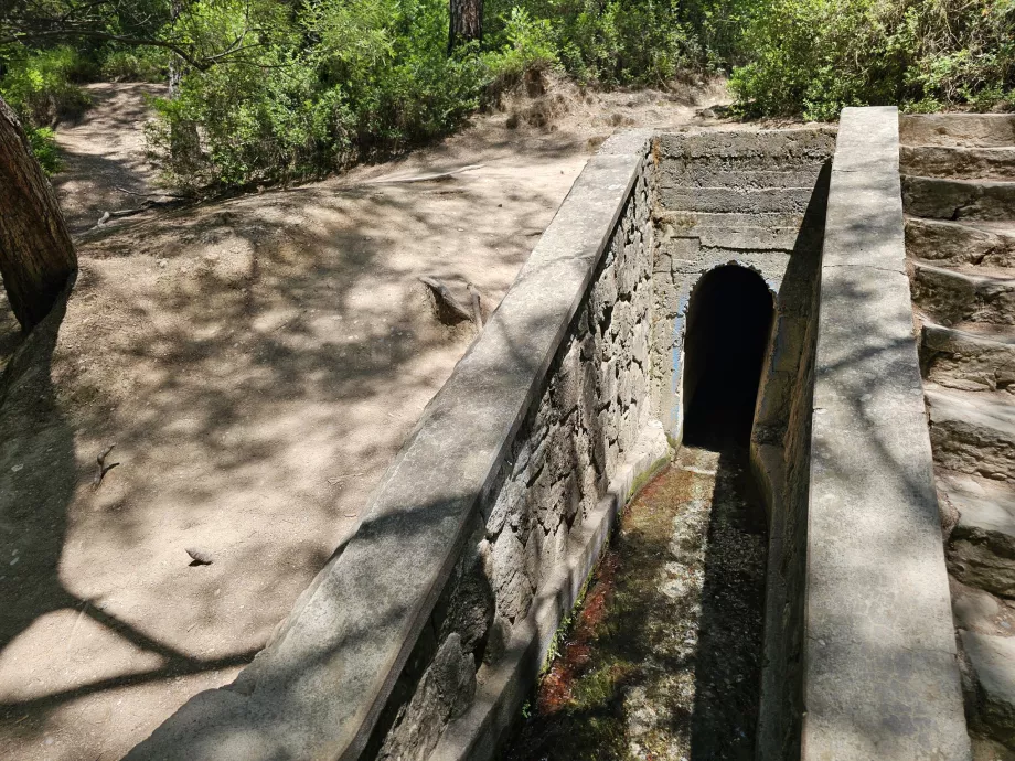 Túnel em Seven Springs