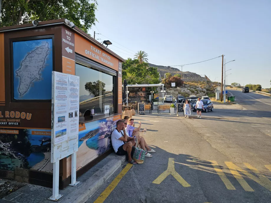 Venda de bilhetes de autocarro, Lindos