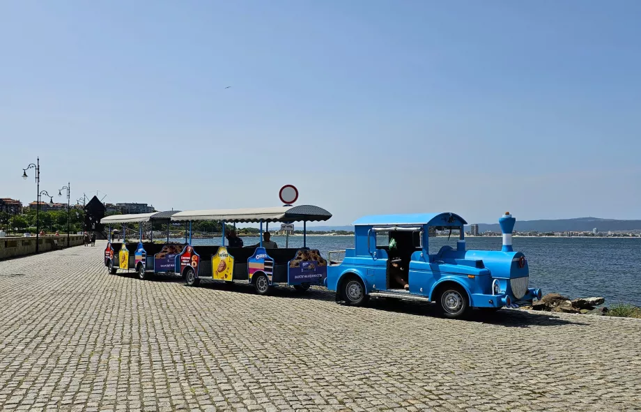 Comboio turístico em Nessebar