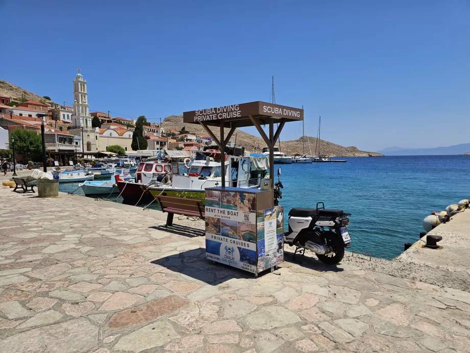 Ofertas de excursões, porto de Chalki