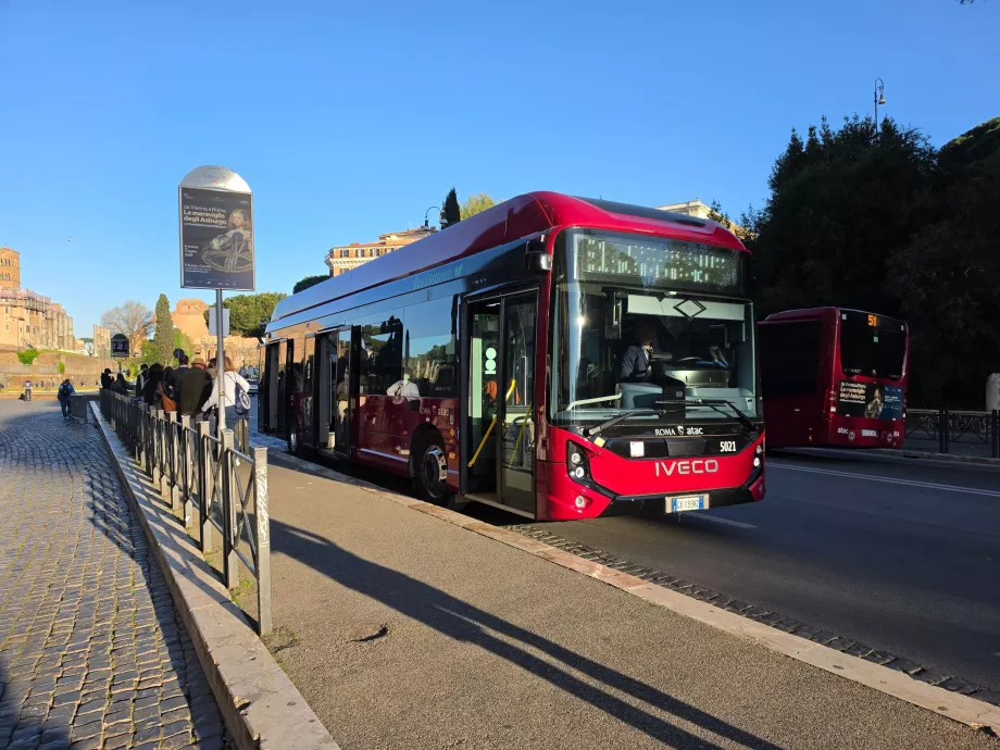 Autocarros urbanos em Roma
