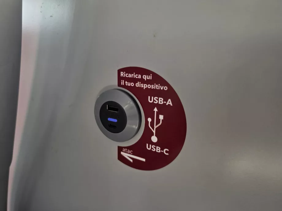 Conectores USB nos autocarros