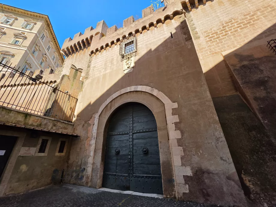 Entrada para Passetto di Borgo