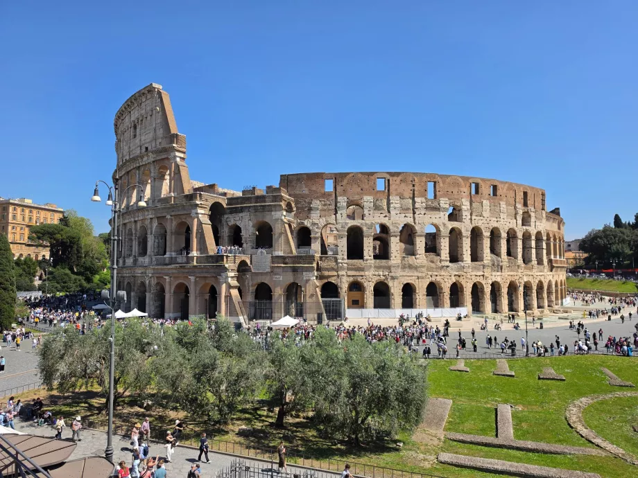 Coliseu visto do Fora Romana