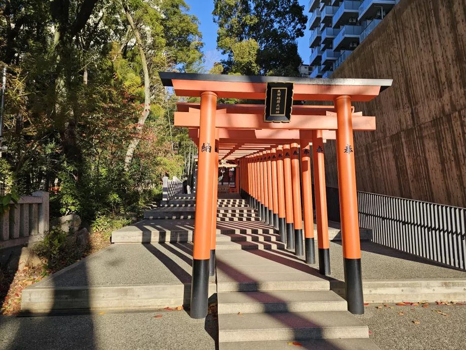 Santuário de Ikuta-Jinja