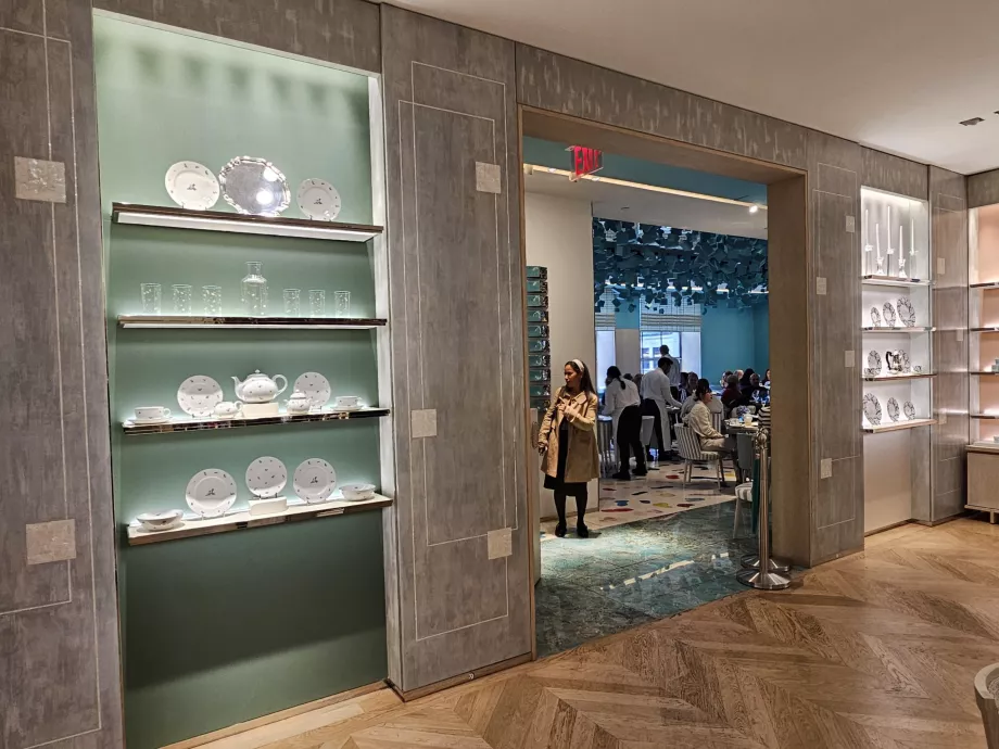Tiffany &amp; Co., entrada do Blue Box Café