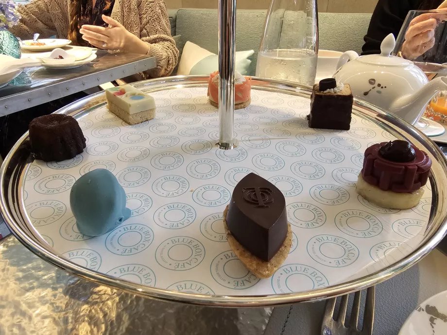 Blue Box, sobremesas