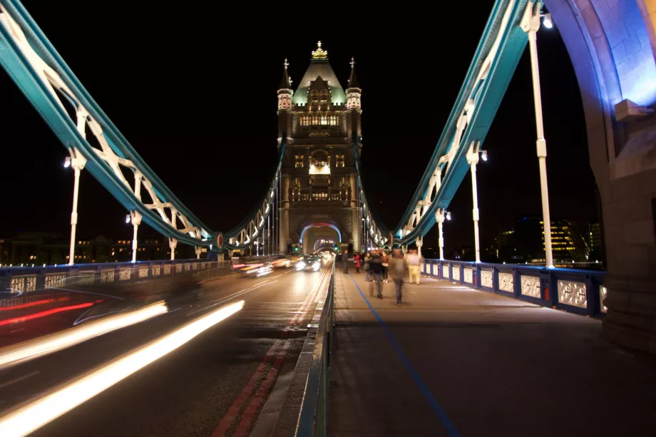 Caminhar pela Tower Bridge