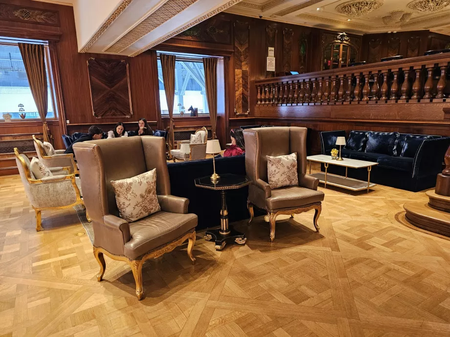 Átrio do Hotel Plaza