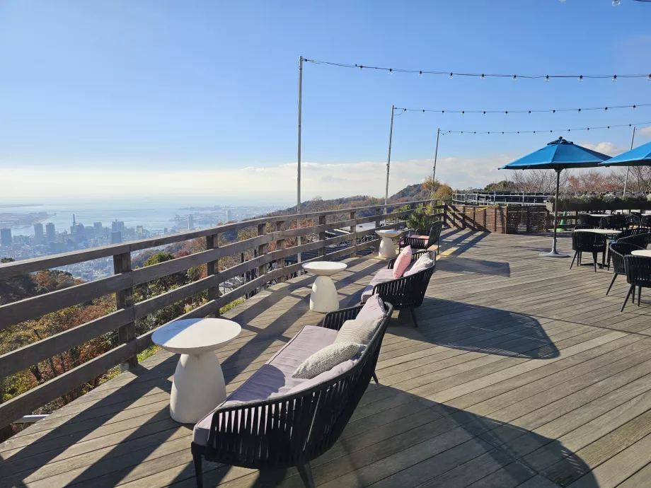 Estufa nos jardins de ervas de Nunobiki