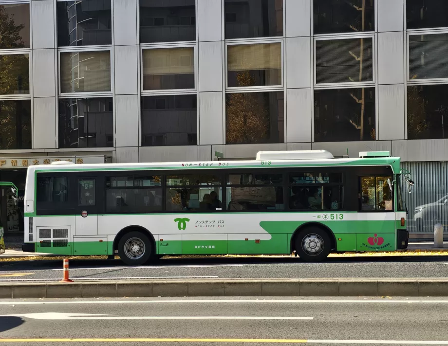 Autocarro urbano em Kobe