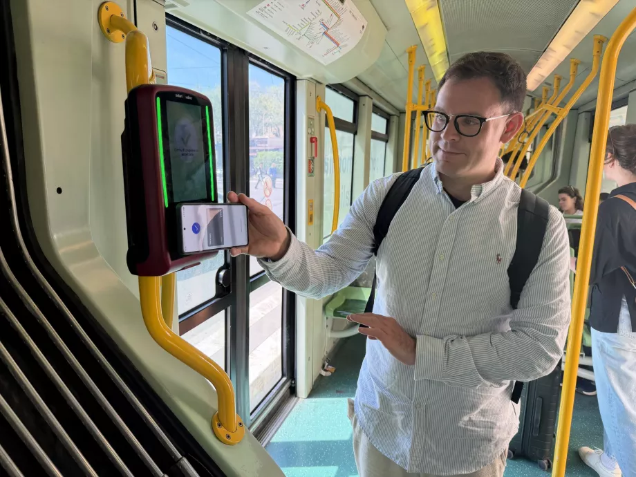 Pagamento por cartão nos transportes públicos