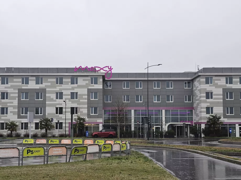 Hotel Moxy