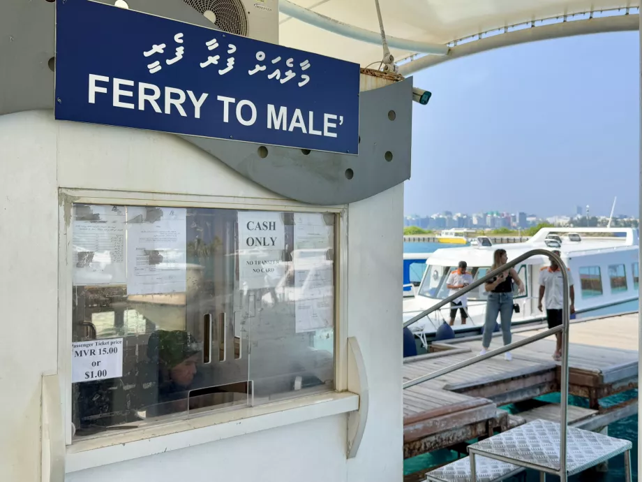 Barco para Malé a partir do aeroporto