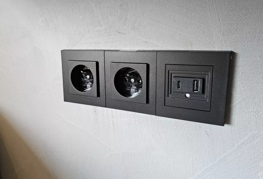 Tomadas e USB