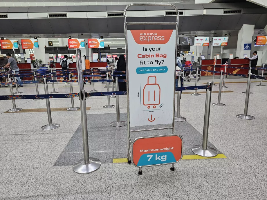 Modelo de bagagem de mão, Air India Express
