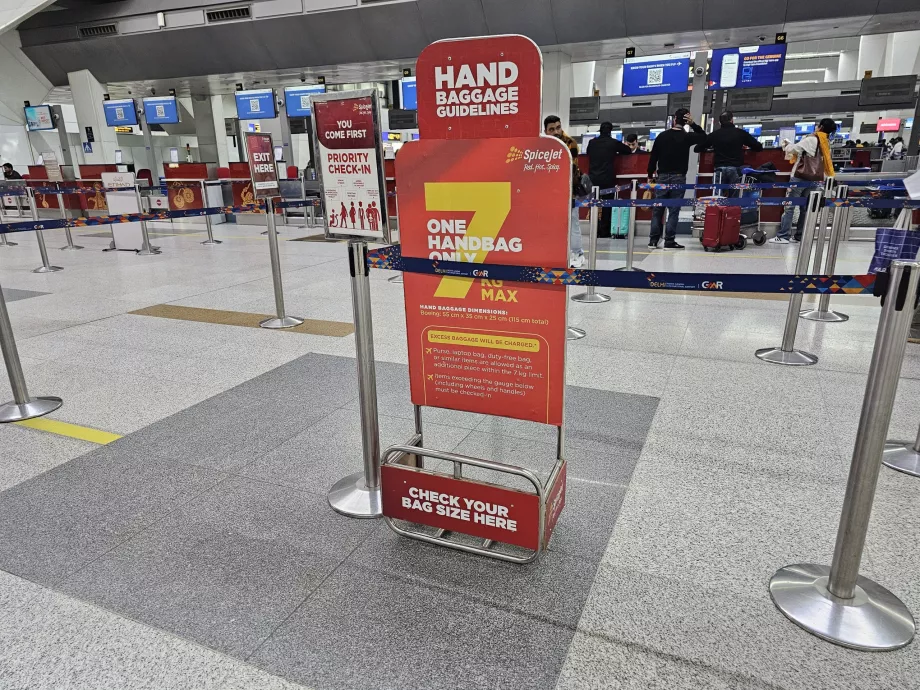 Modelo de bagagem de mão, Spicejet