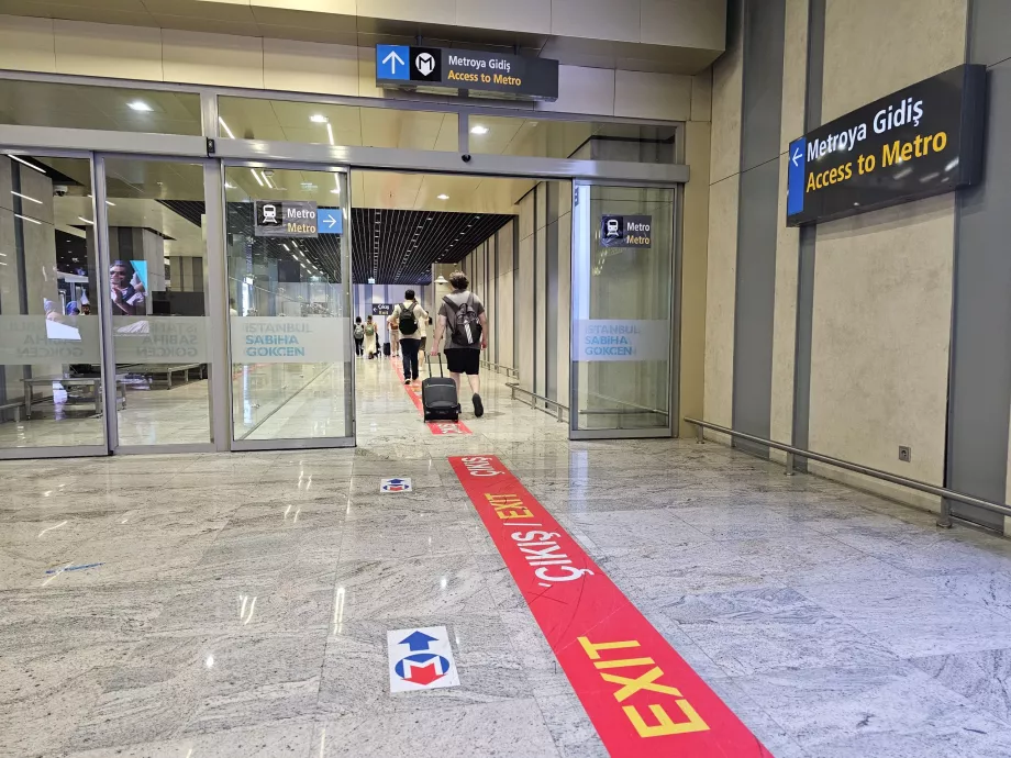 Entrada da estação de metro
