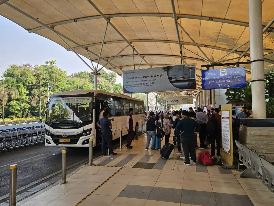 Paragem do autocarro, Terminal 1